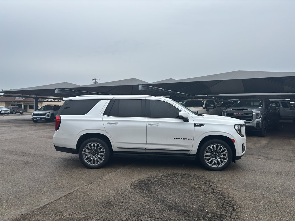 Certified 2023 GMC Yukon Denali Ultimate AWD/4WD image 4