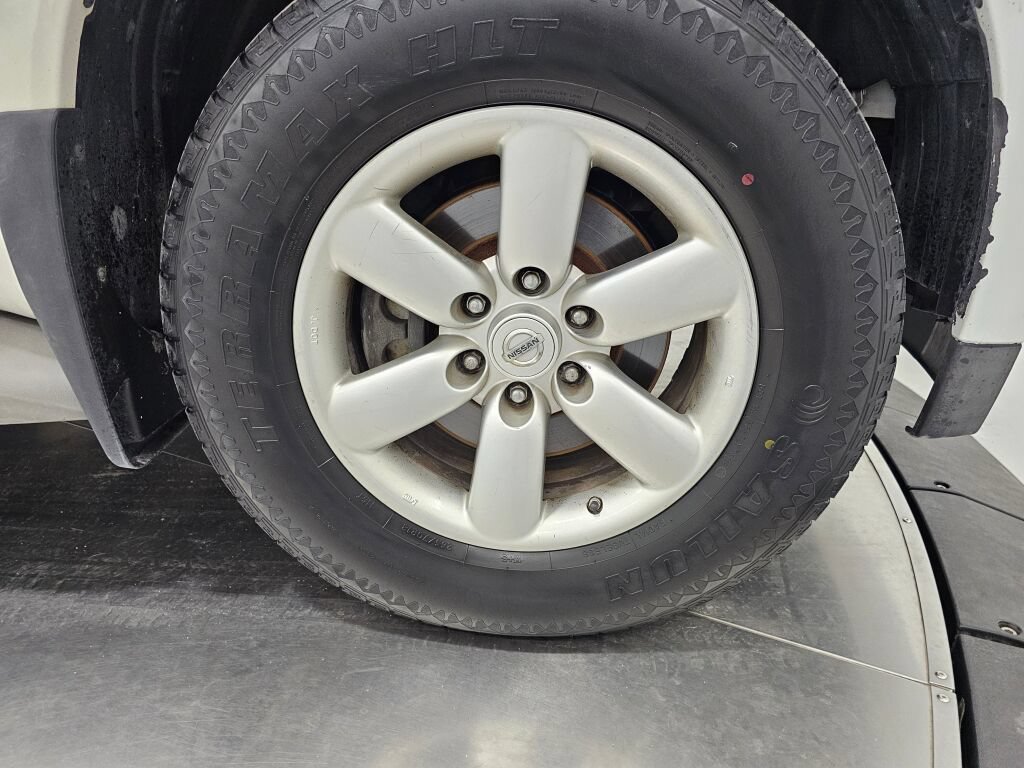 Used 2012 Nissan Armada SV AWD/4WD image 9