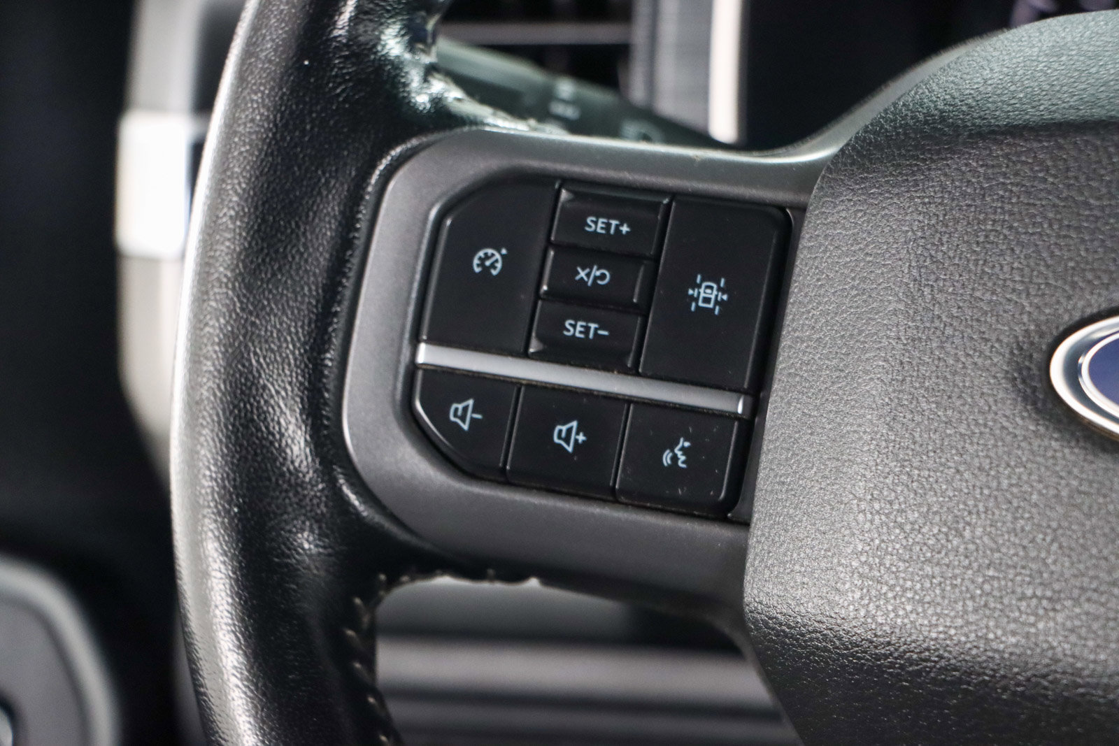 Used 2021 Ford F150 XLT w/ Equipment Group 302A High image 14