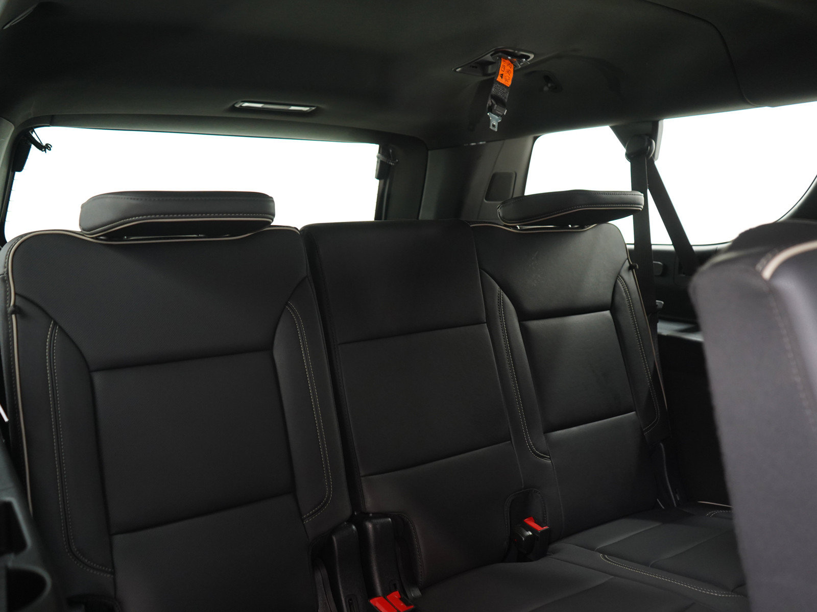 Used 2024 Chevrolet Suburban Premier AWD/4WD image 13