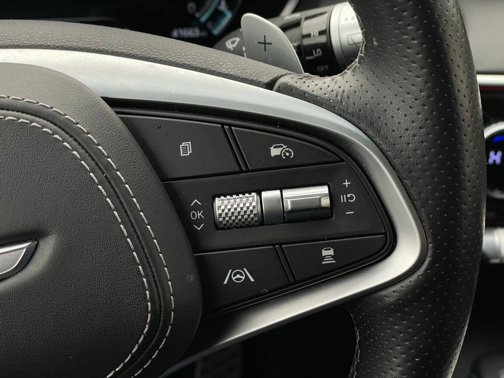 Used 2023 Genesis GV70 3.5T Sport w/ Sport Prestige Package image 14