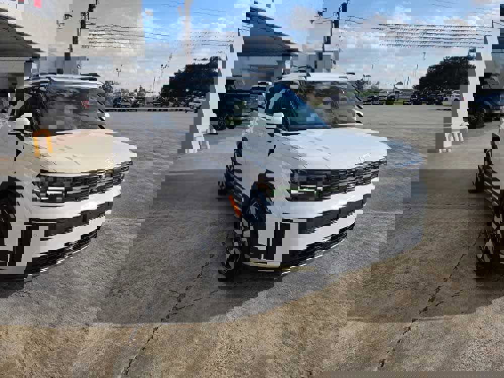 Used 2025 Hyundai Santa Fe Limited image 8