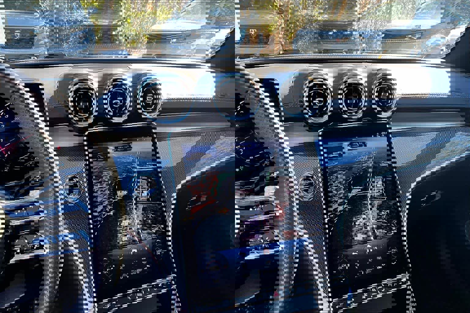 Used 2024 Mercedes-Benz CLE 450 4MATIC Coupe image 5