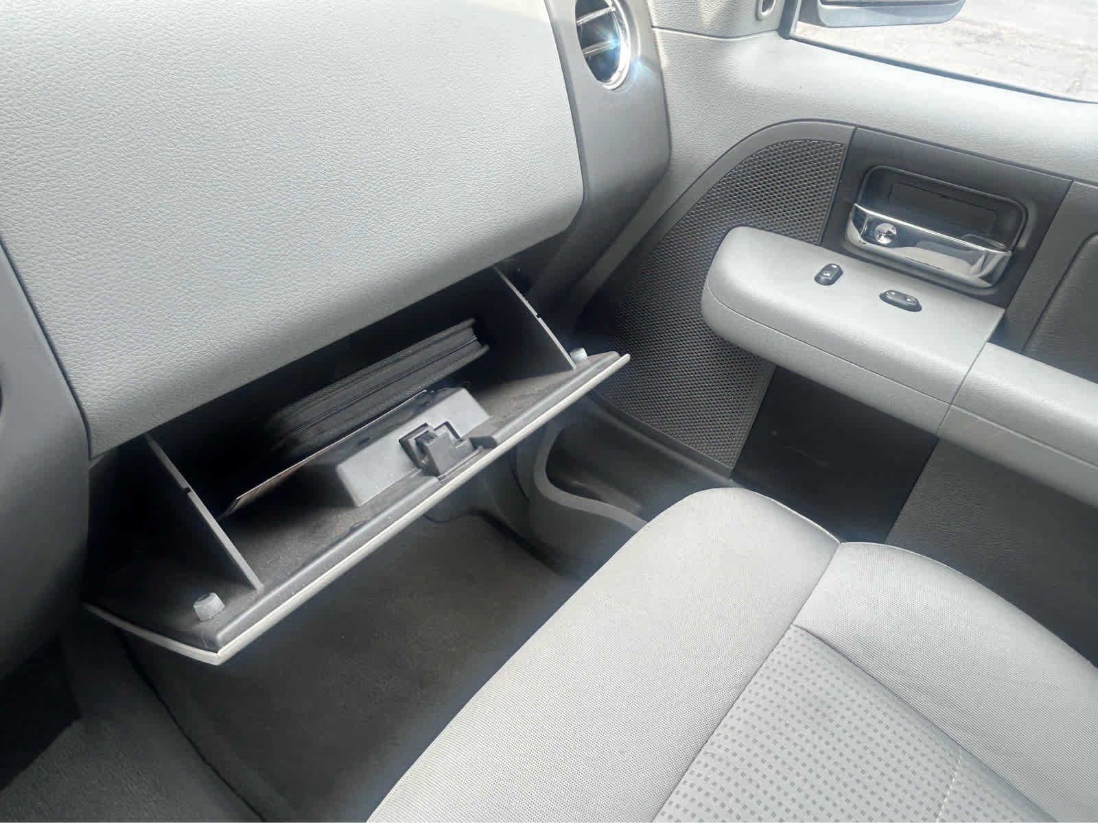 Used 2007 Ford F150 XLT RWD image 29