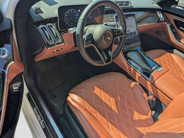 Used 2021 Mercedes-Benz S 580 4MATIC Sedan image 2