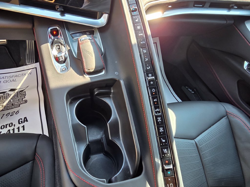 Used 2023 Chevrolet Corvette Stingray Premium Cpe w/ Z51 Performance Package RWD image 23
