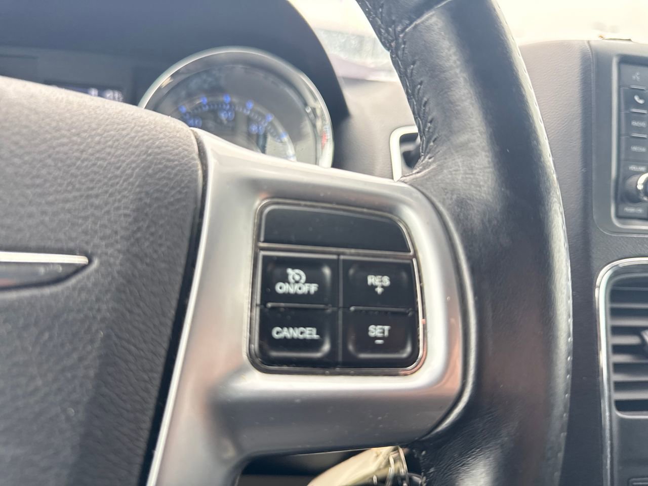 Used 2012 Chrysler Town & Country Touring w/ Entertainment Group #1 image 26