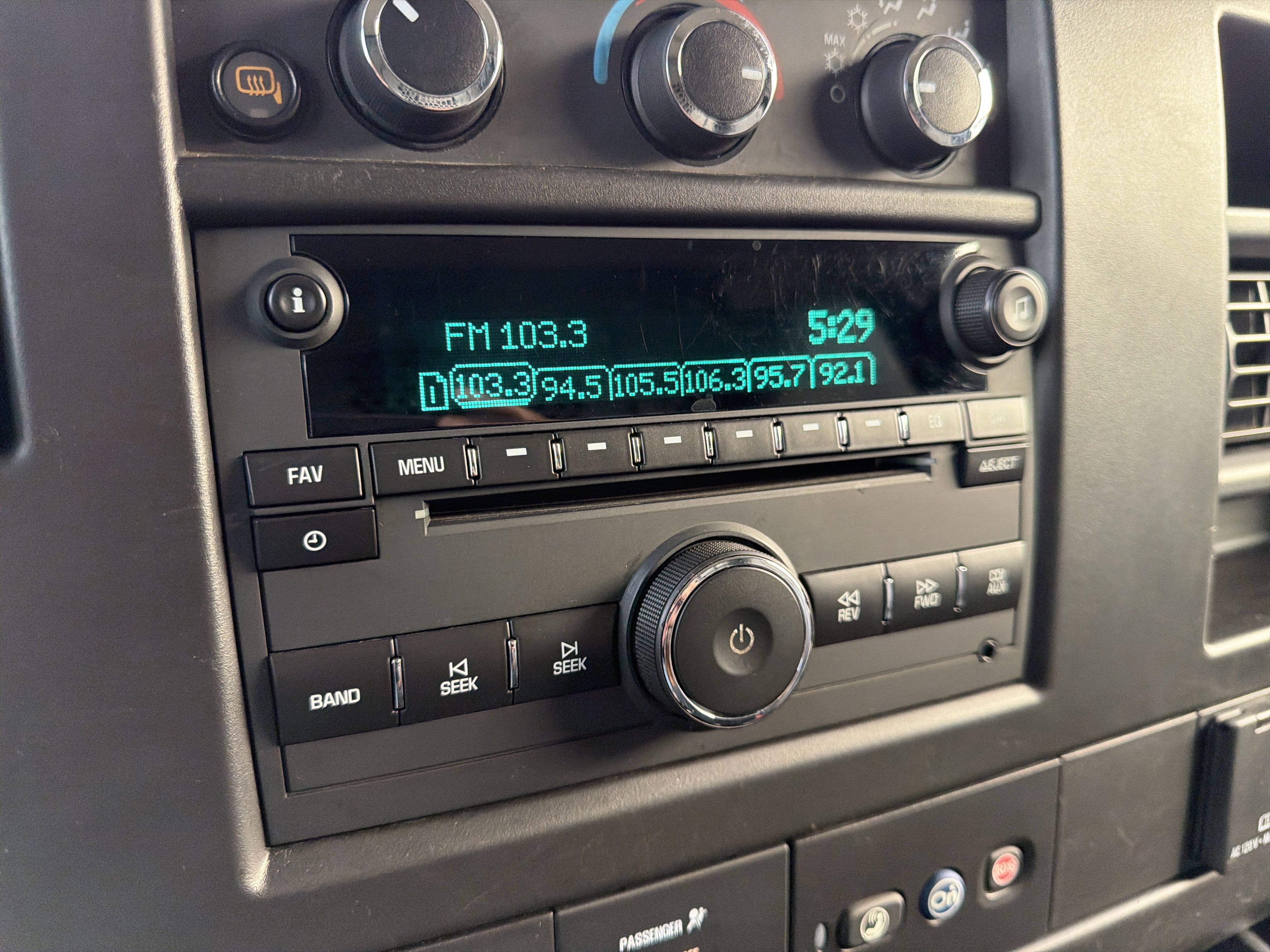 Used 2021 Chevrolet Express 2500 w/ Driver Convenience Package image 19