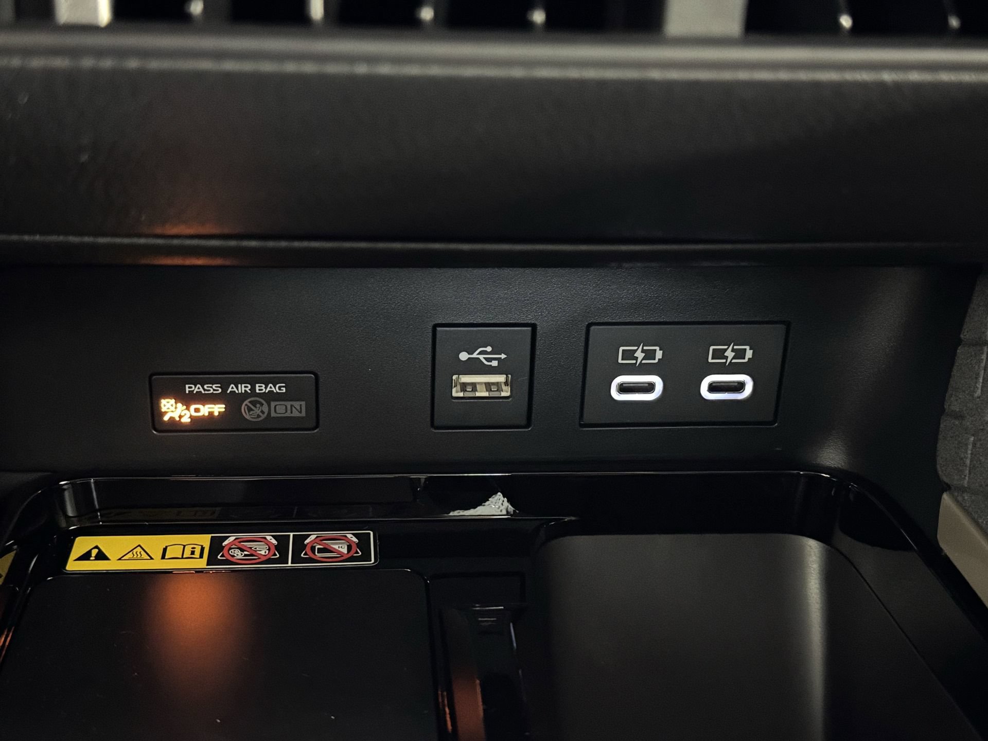 New 2026 Toyota Camry XLE w/ Premium Plus Package FWD image 3