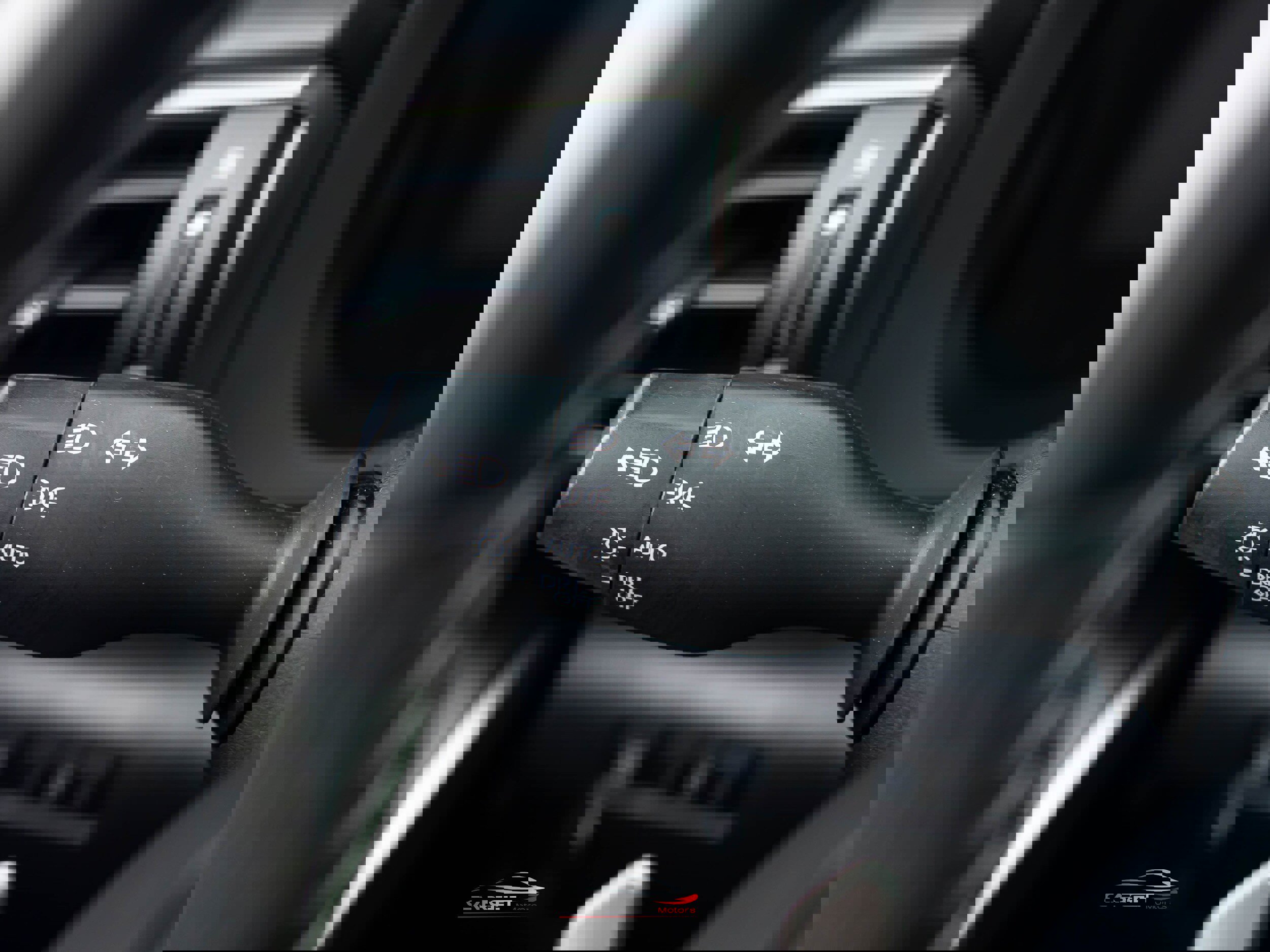 Used 2019 Lexus IS 300 F Sport w/ F Sport Package image 29