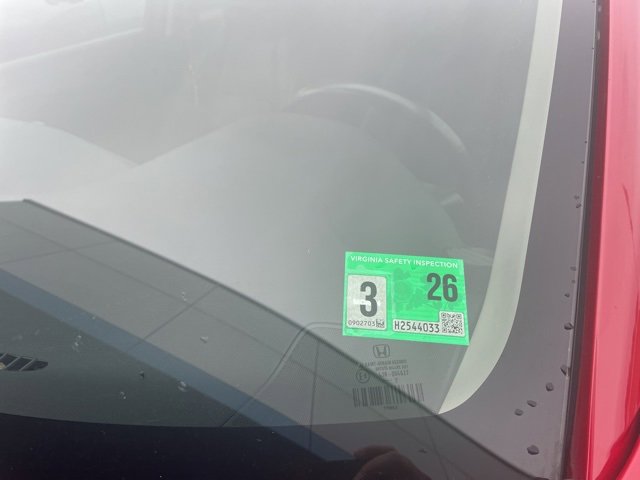 Used 2019 Honda HR-V EX-L image 2