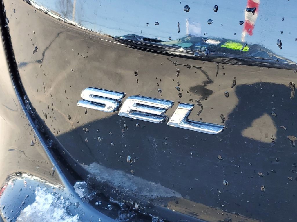 Used 2024 Ford Edge SEL image 34