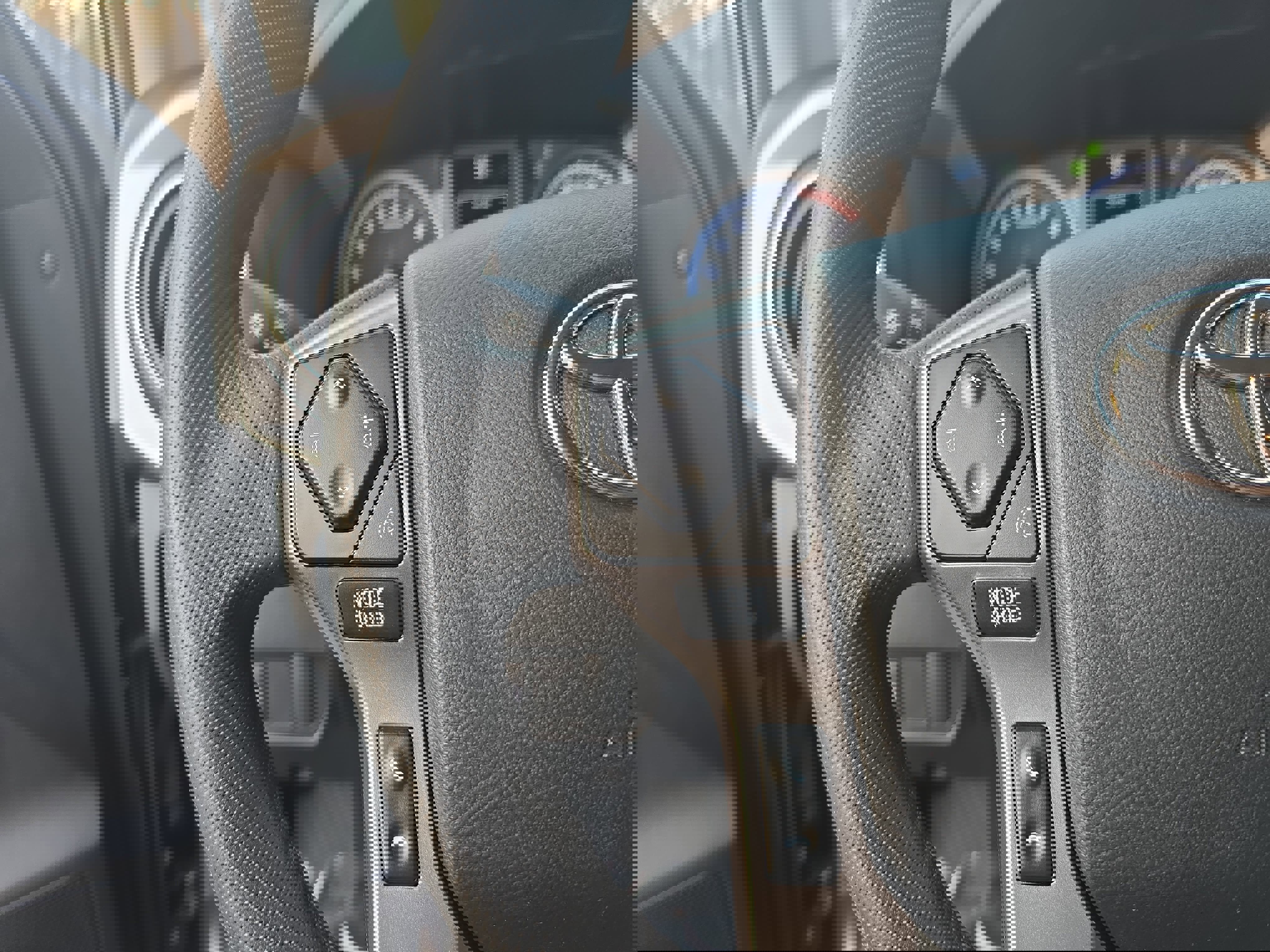 Used 2023 Toyota Tacoma SR5 image 16