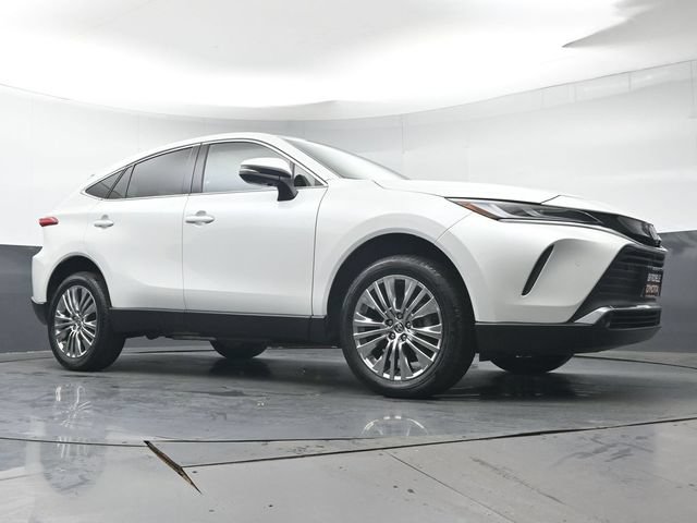 Certified 2023 Toyota Venza Limited AWD/4WD image 39