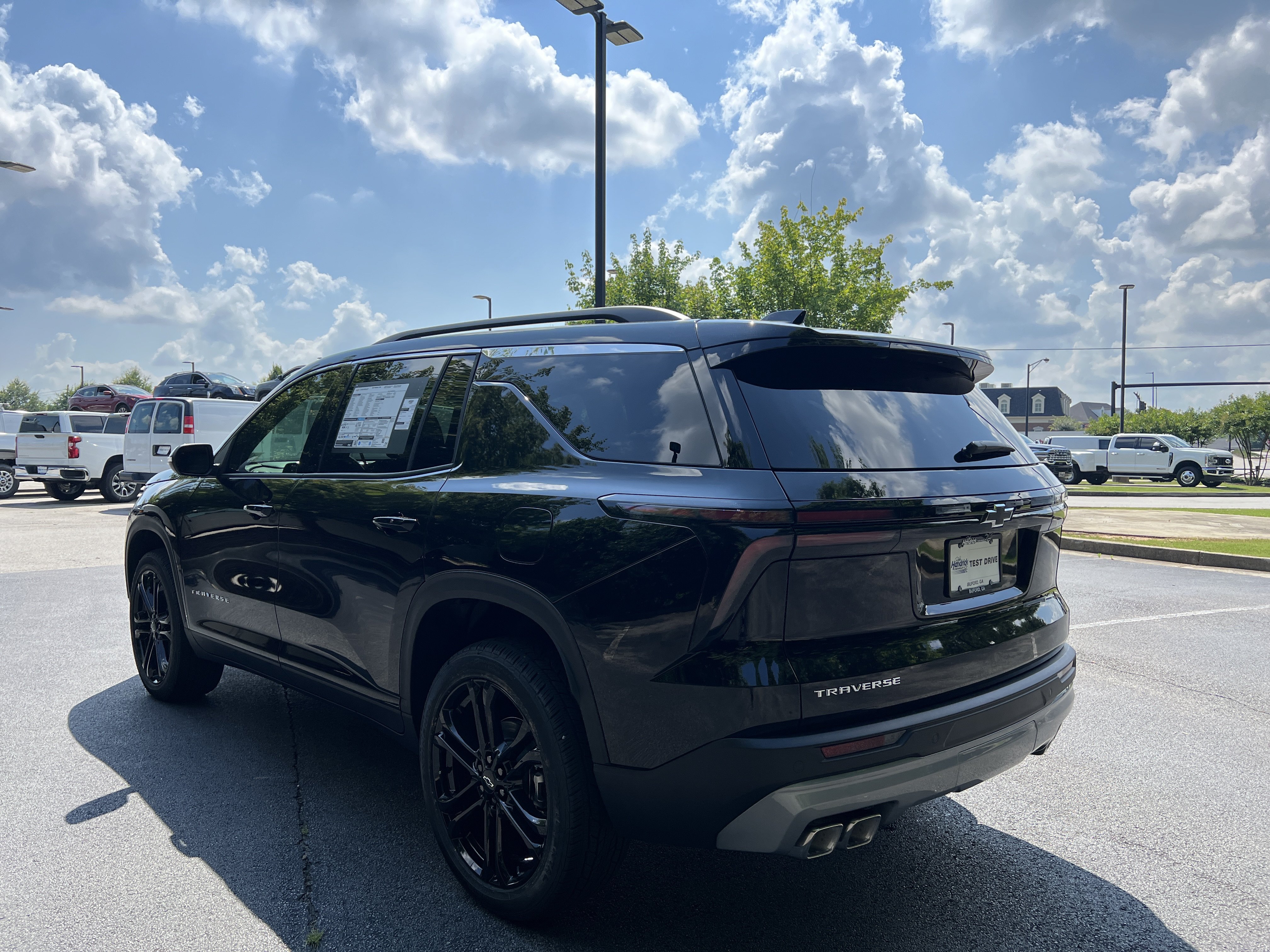 New 2026 Chevrolet Traverse LT FWD image 7