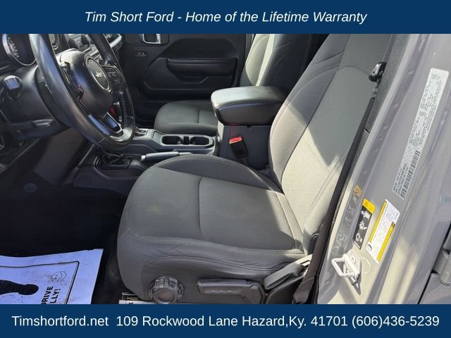 Used 2021 Jeep Wrangler Unlimited Sport AWD/4WD image 9