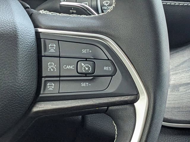 New 2025 Jeep Grand Cherokee Limited image 17