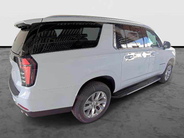 New 2026 Chevrolet Suburban Premier image 4