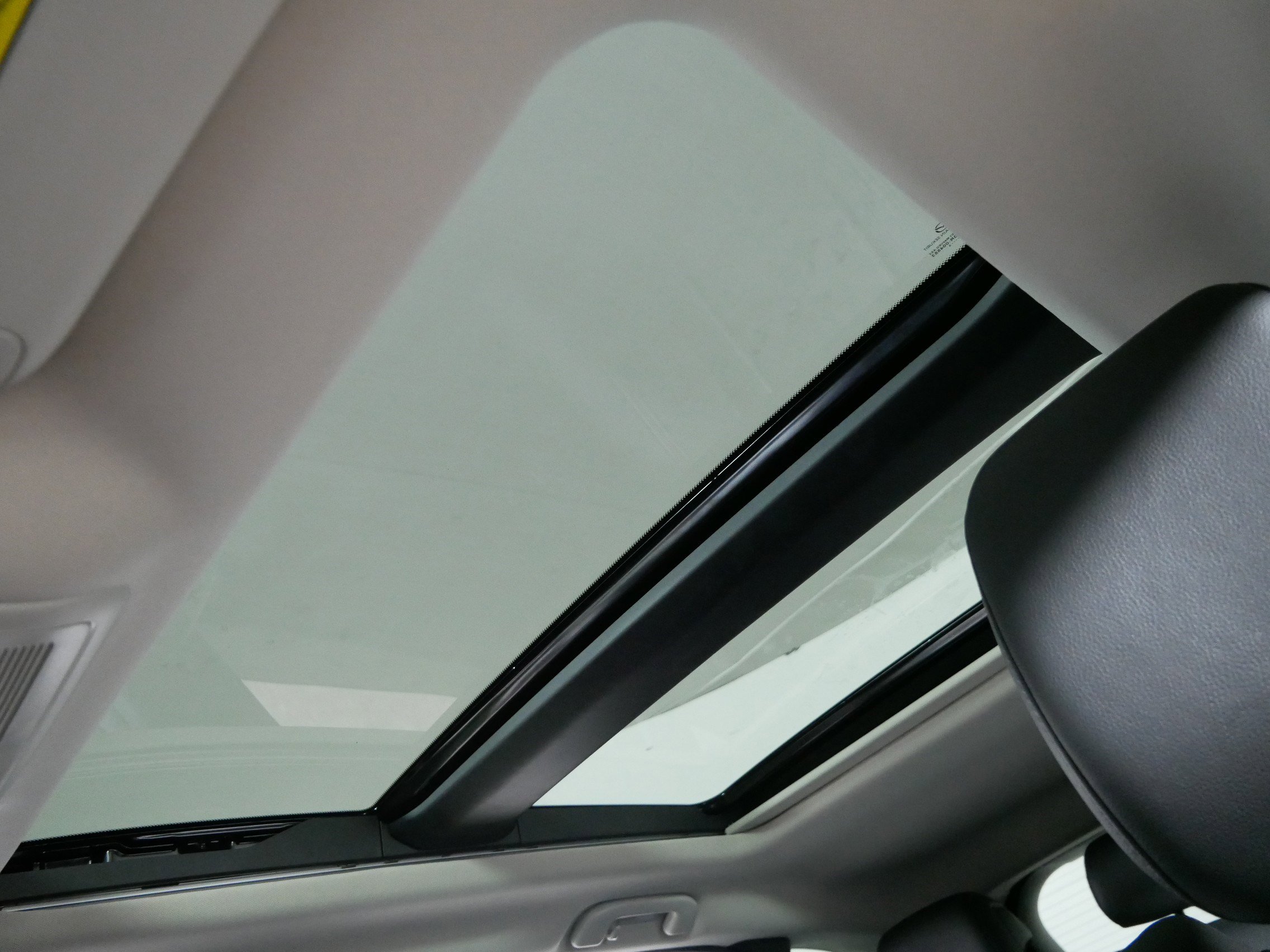 Used 2025 MAZDA CX-50 AWD 2.5 Hybrid w/ Weather Package image 31