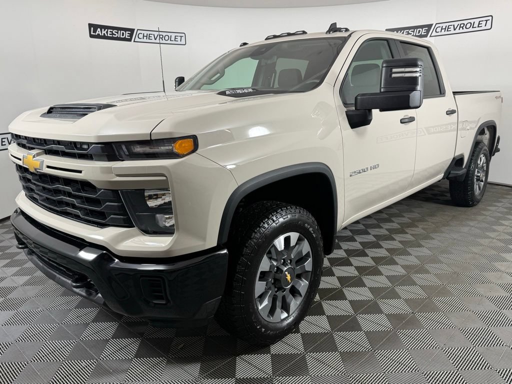 New 2026 Chevrolet Silverado 2500 Custom w/ Custom Convenience Package AWD/4WD image 2