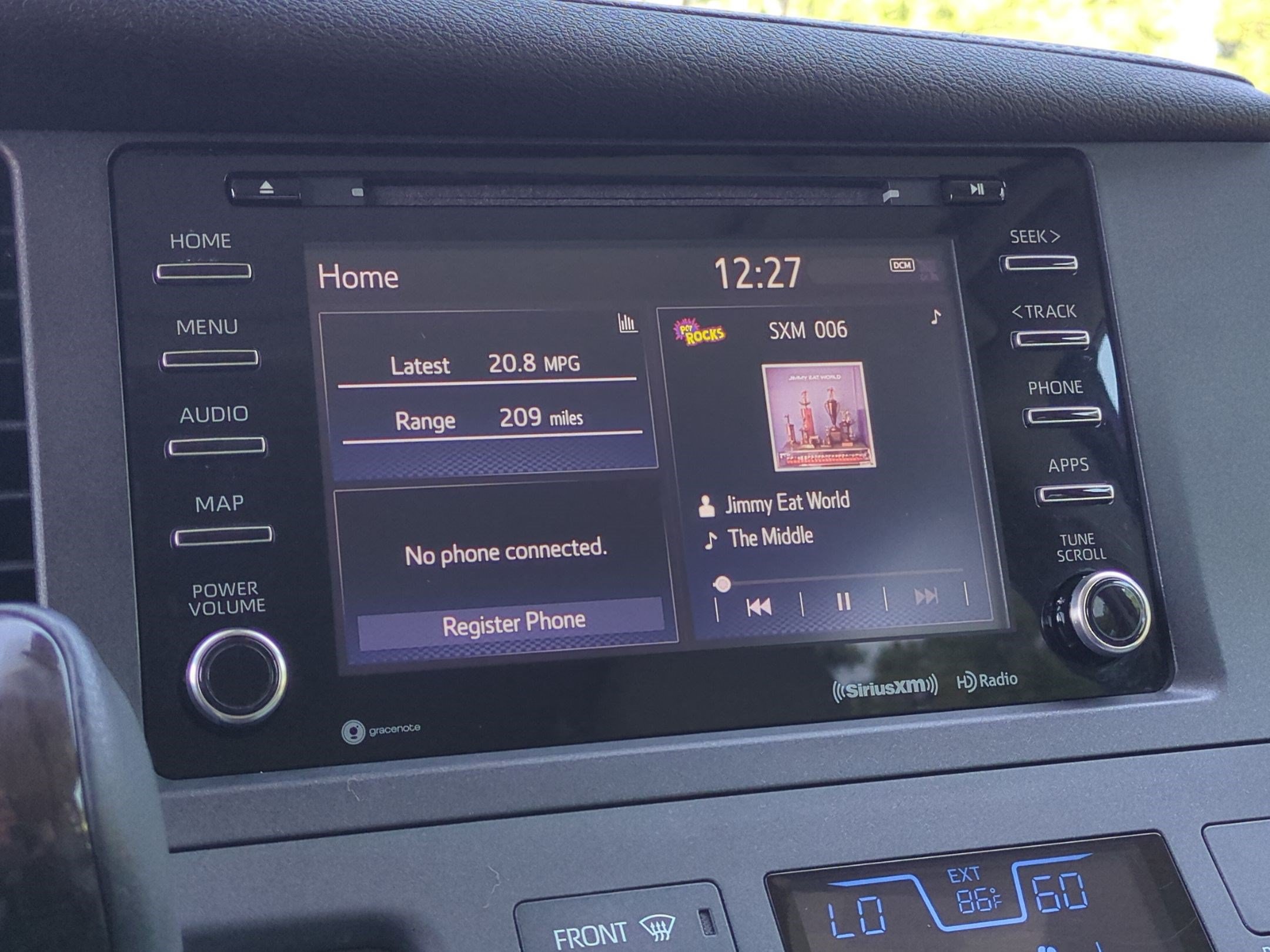 Used 2020 Toyota Sienna XLE FWD image 25