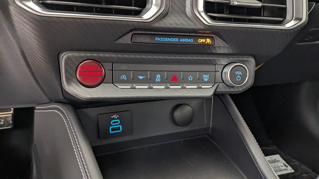 New 2026 Ford Mustang GT Premium w/ GT Performance Package RWD image 27