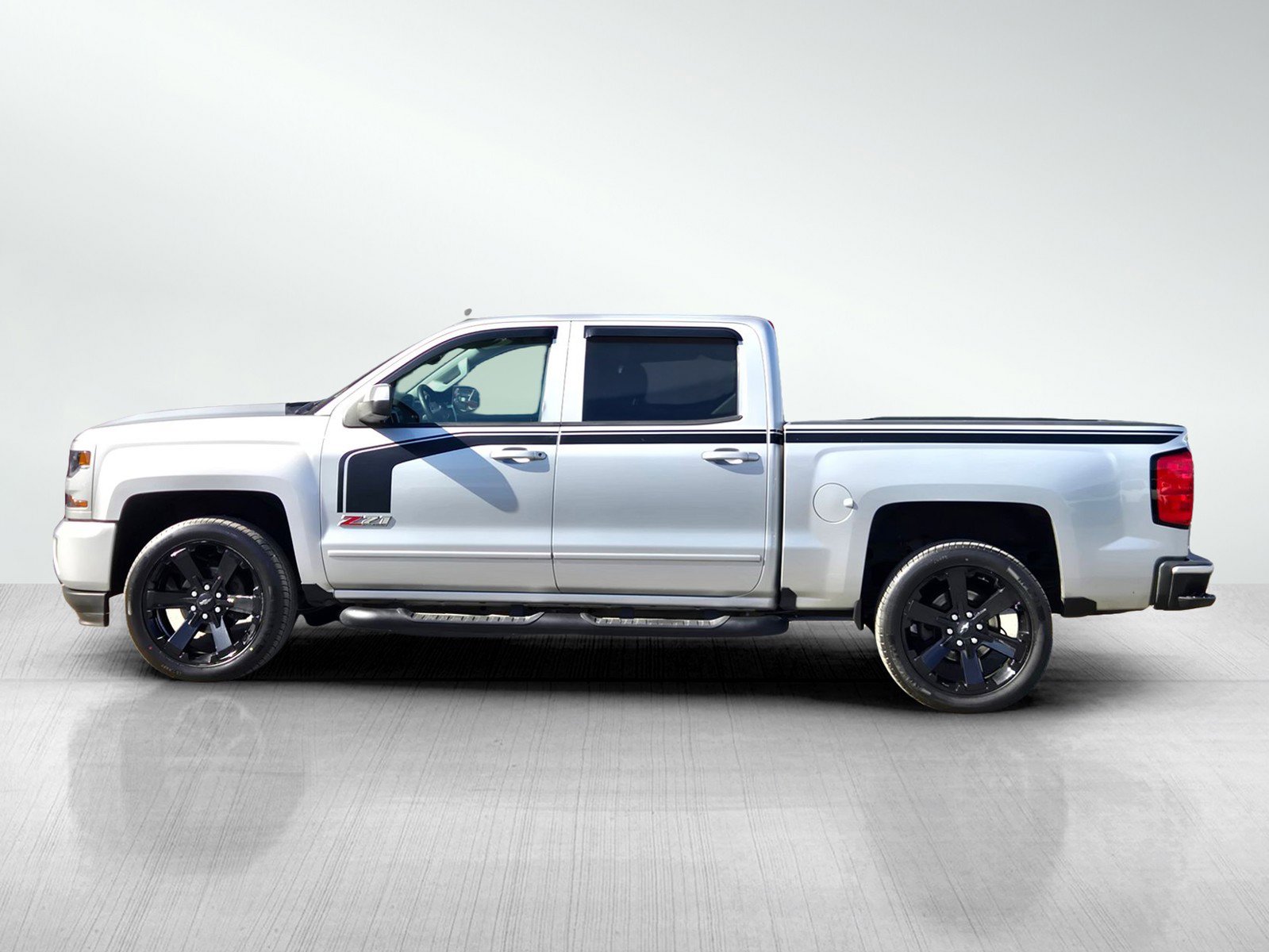 Used 2016 Chevrolet Silverado 1500 LT w/ Rally 2 Edition image 7
