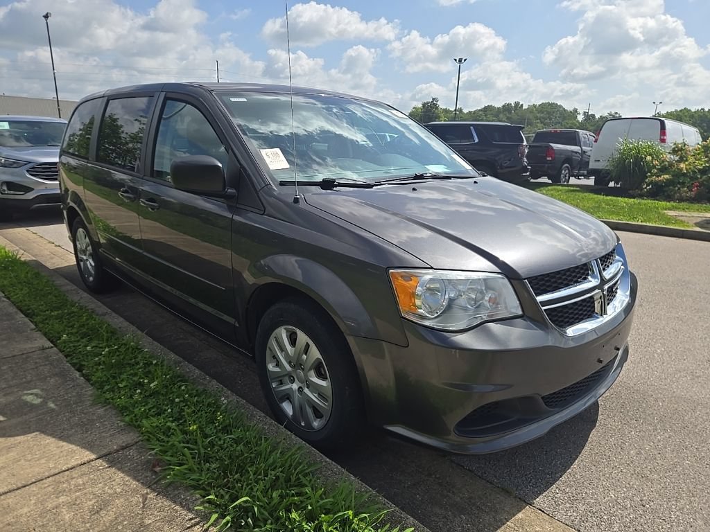 Used 2017 Dodge Grand Caravan SE w/ Power Window Group FWD image 2