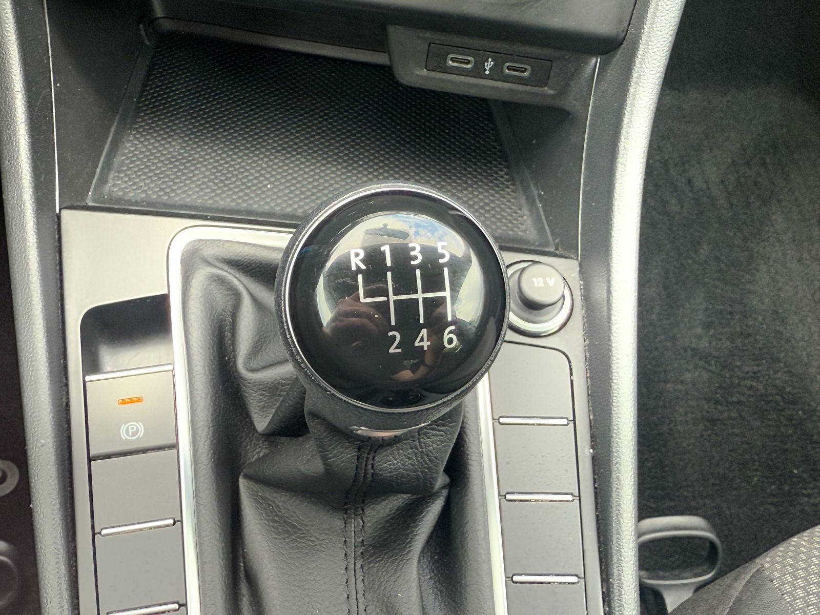 Used 2020 Volkswagen Jetta S FWD image 32