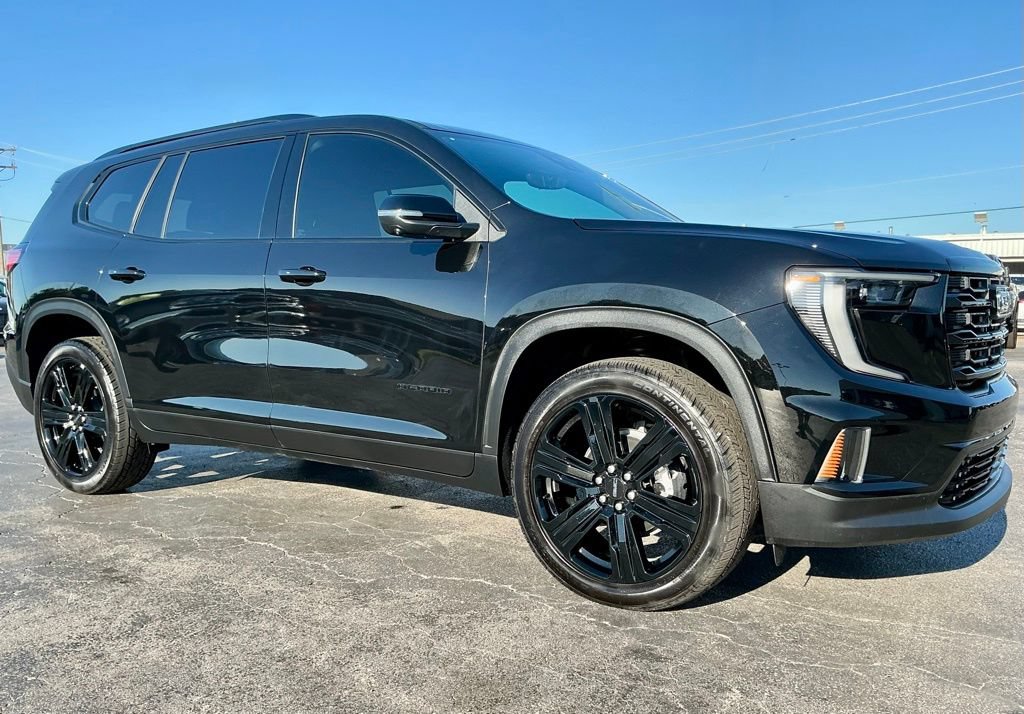 Used 2026 GMC Acadia Elevation w/ Black Edition FWD image 7