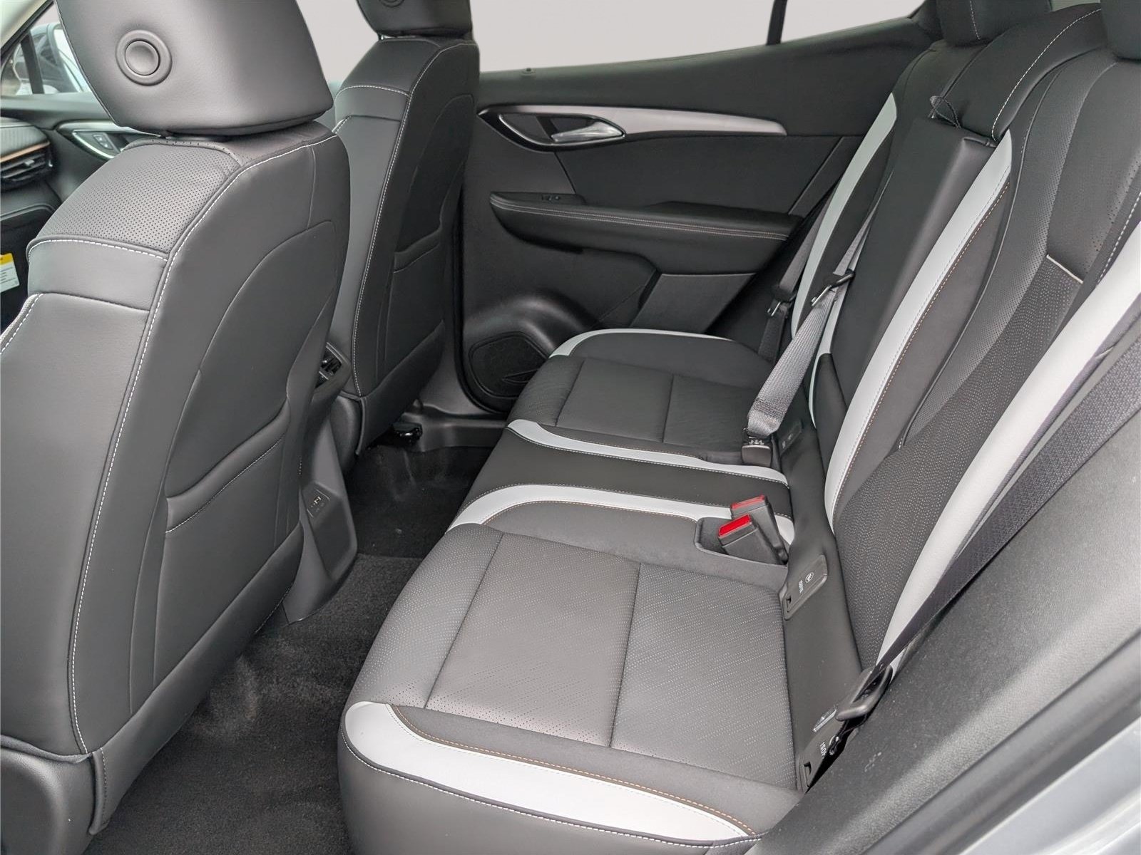 New 2026 Buick Envision Sport Touring AWD/4WD image 10