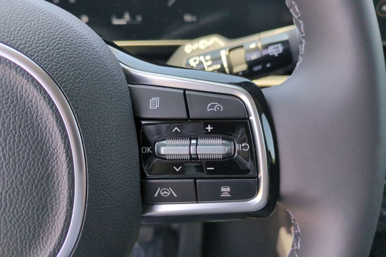 New 2026 Kia Carnival SX Prestige image 12