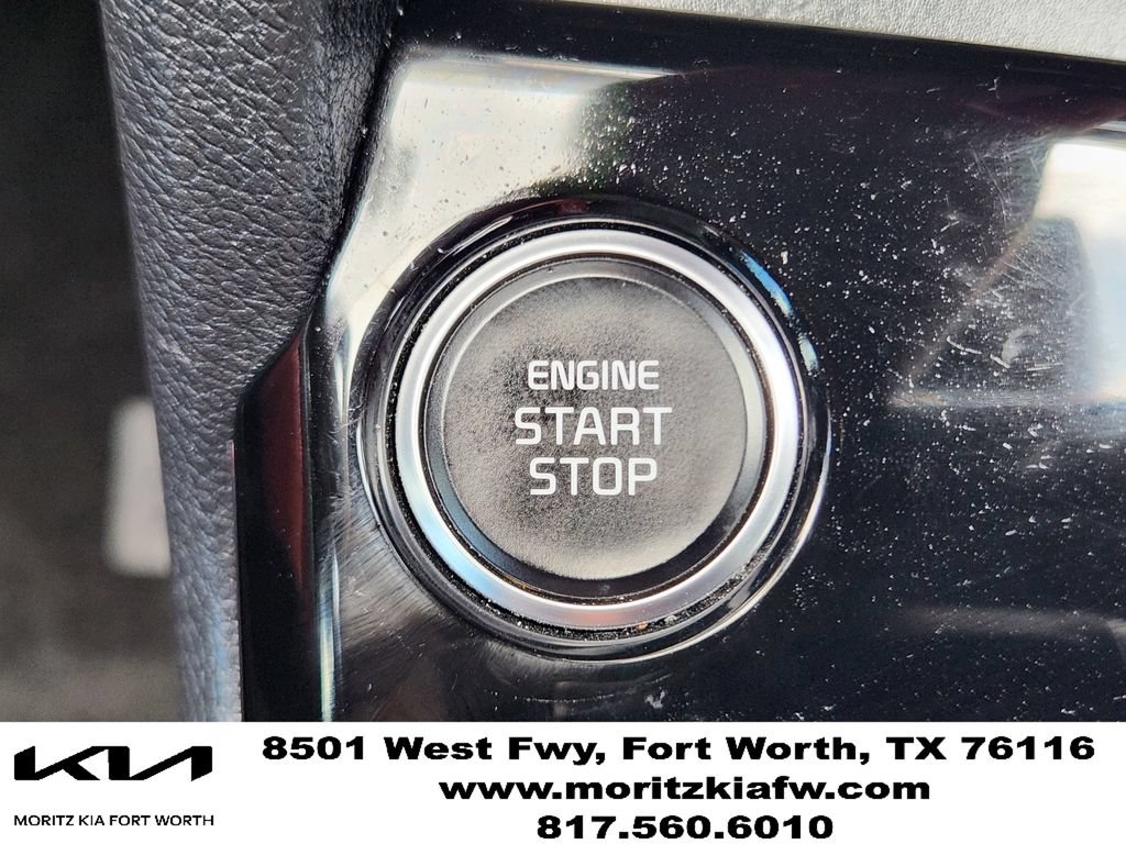 Certified 2025 Kia Sportage SX FWD image 20