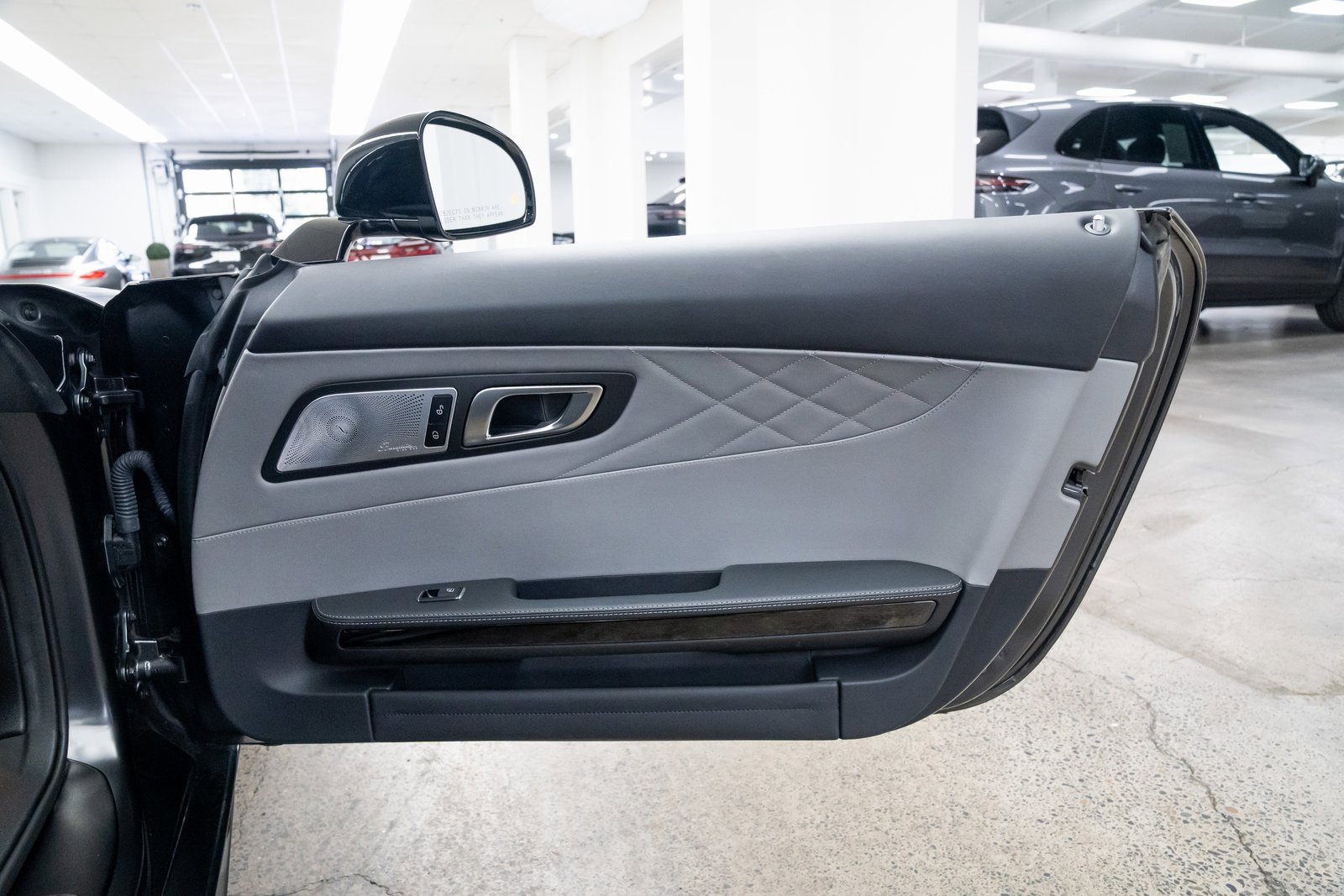 Used 2018 Mercedes-Benz AMG GT C image 17