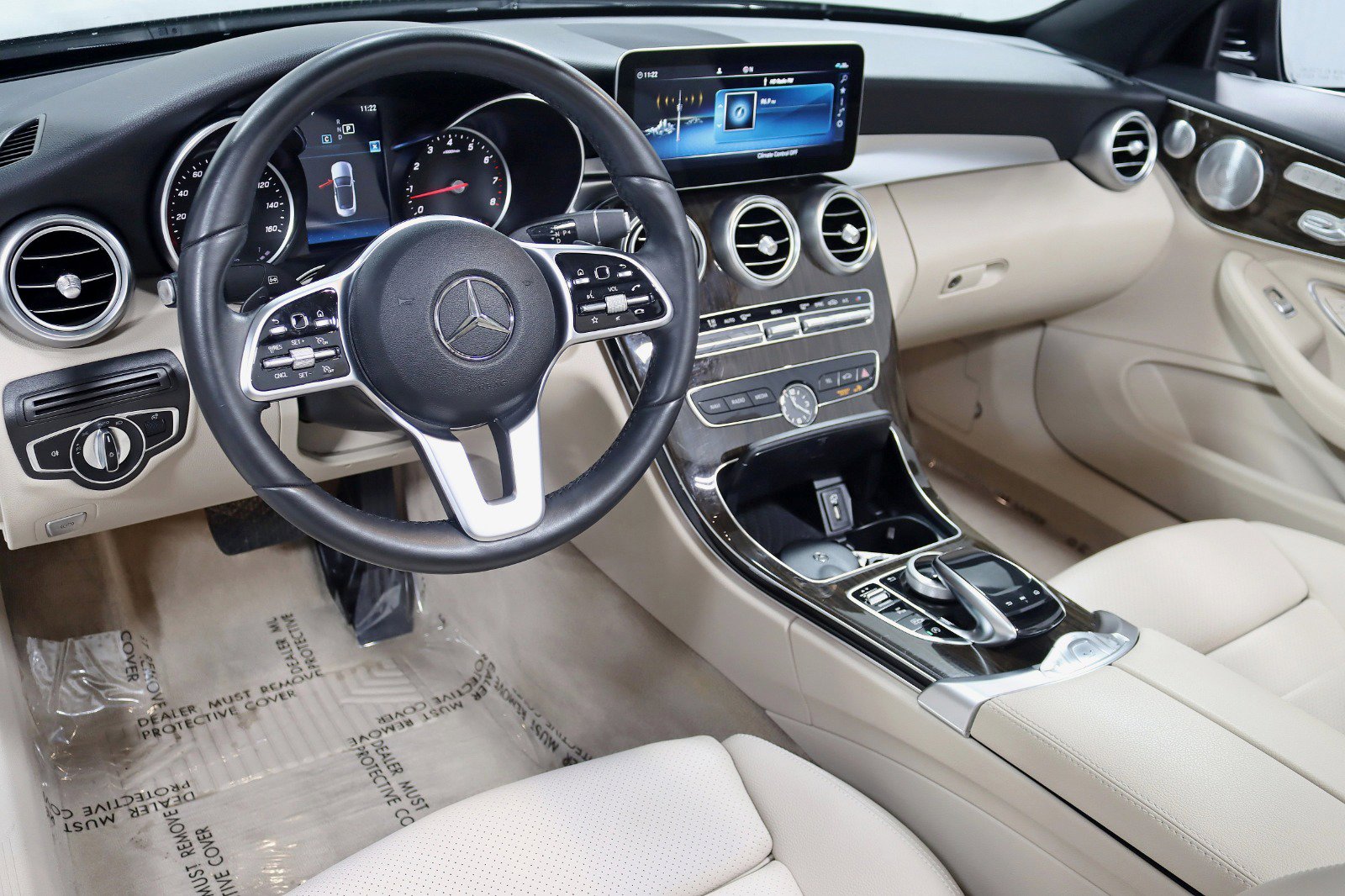 Used 2019 Mercedes-Benz C 300 4MATIC Cabriolet w/ Multimedia Package image 16