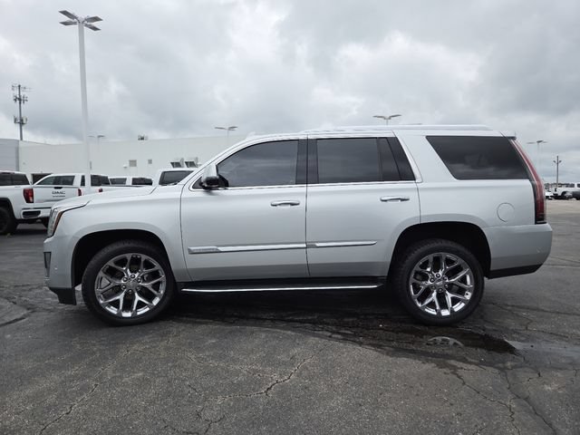 Used 2020 Cadillac Escalade Luxury AWD/4WD image 16