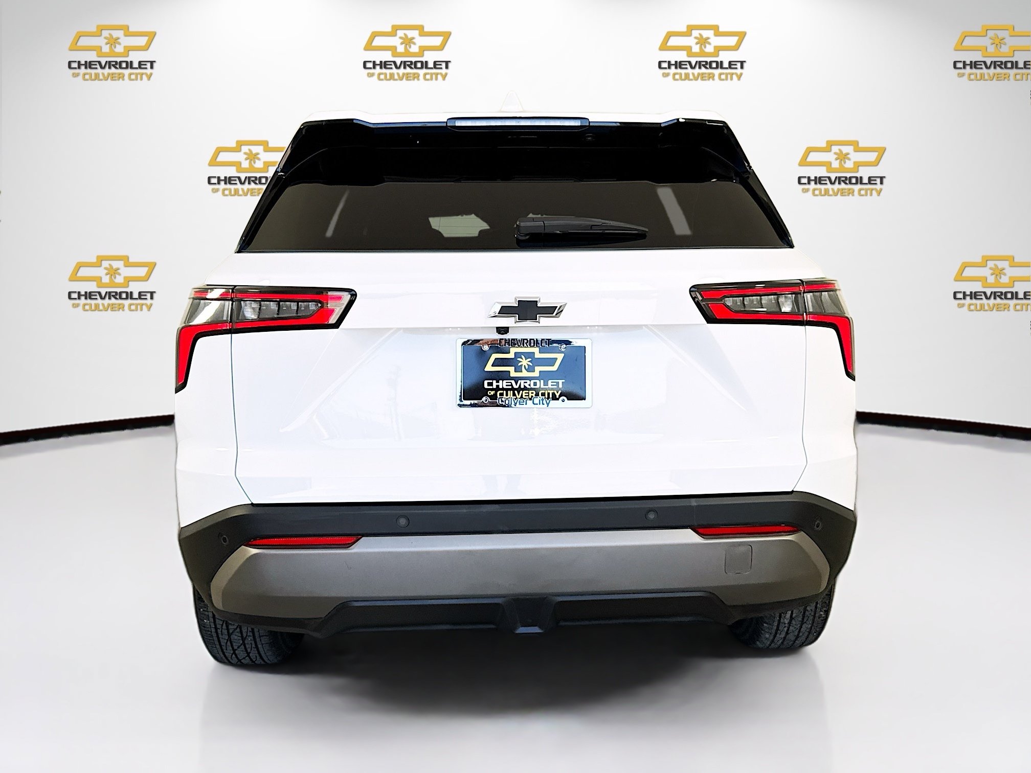 Used 2025 Chevrolet Equinox LT FWD image 7