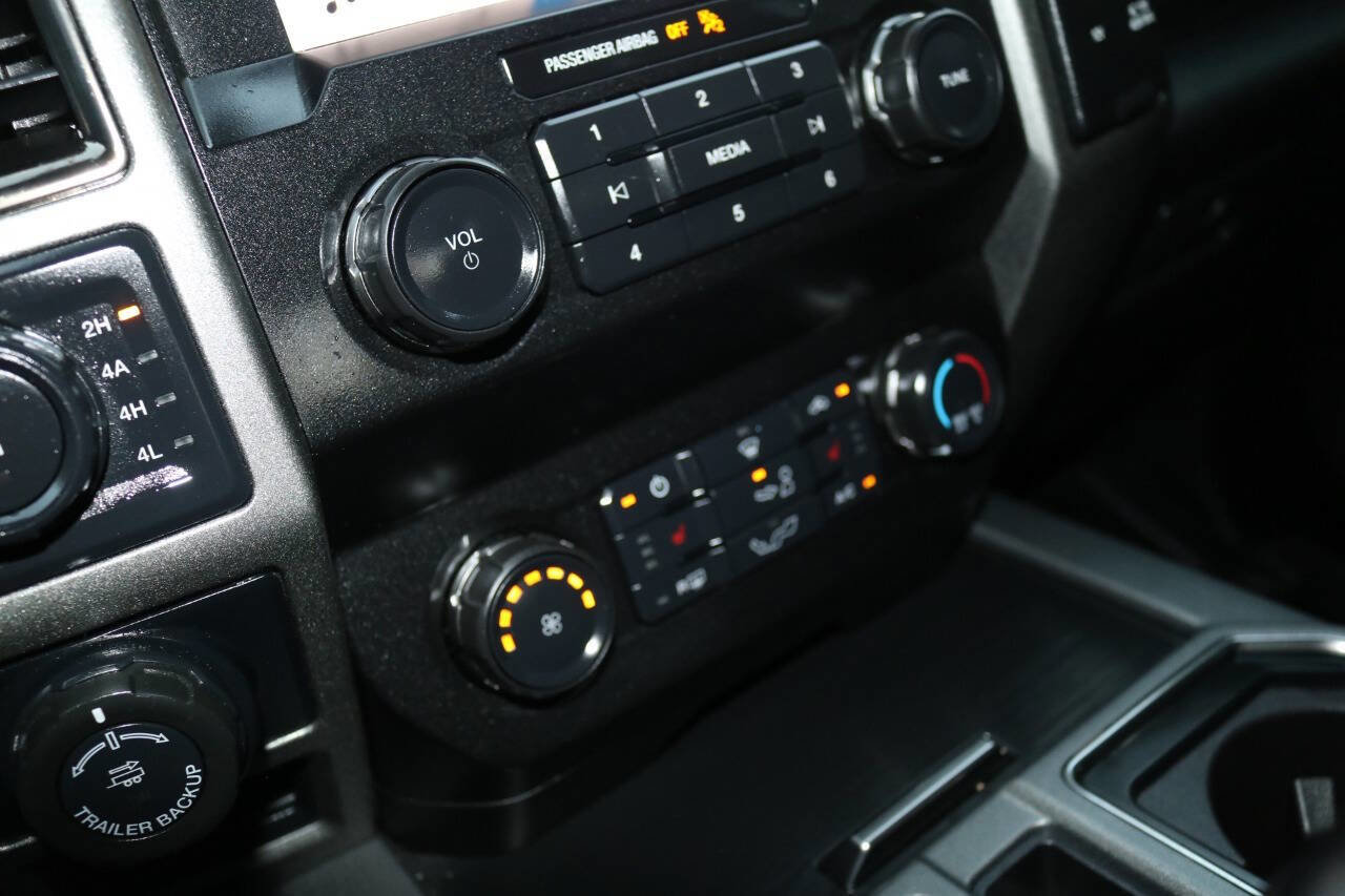 Used 2019 Ford F150 Raptor w/ Equipment Group 801A Mid image 52