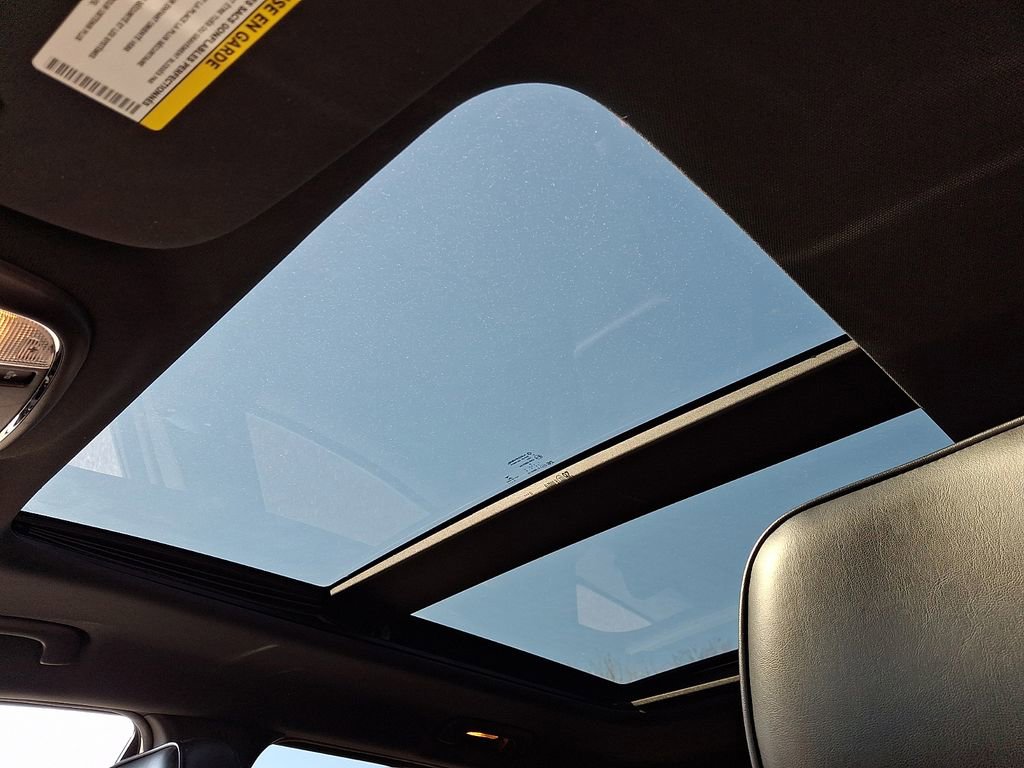 Used 2015 Jeep Grand Cherokee Overland image 15