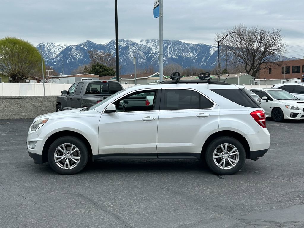Used 2017 Chevrolet Equinox LT w/ Convenience Package FWD image 8