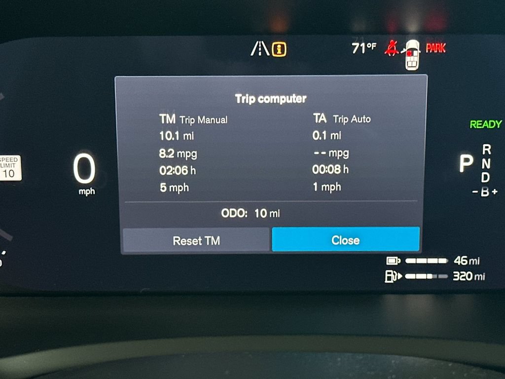 New 2026 Volvo XC90 T8 Plus w/ Protection Package Premier AWD/4WD image 28