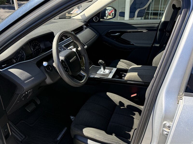 Used 2020 Land Rover Range Rover Evoque S AWD/4WD image 6