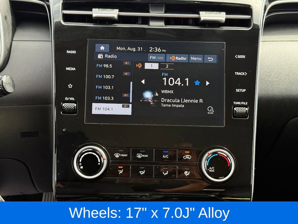Certified 2024 Hyundai Tucson SE AWD/4WD image 17