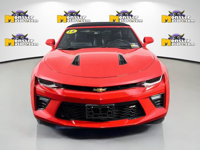 Used 2018 Chevrolet Camaro SS RWD image 2