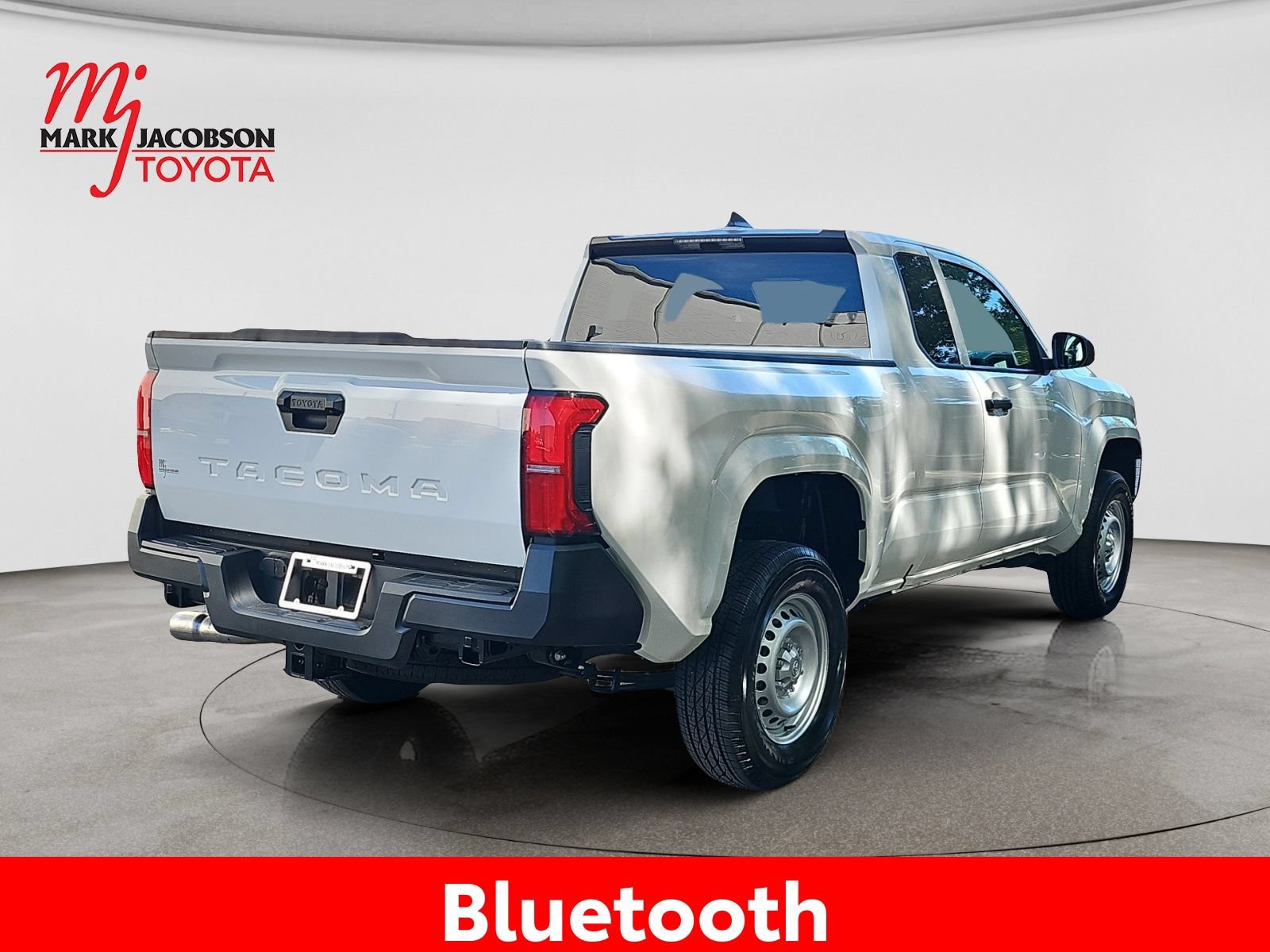 Used 2025 Toyota Tacoma SR w/ Towing Package RWD image 9