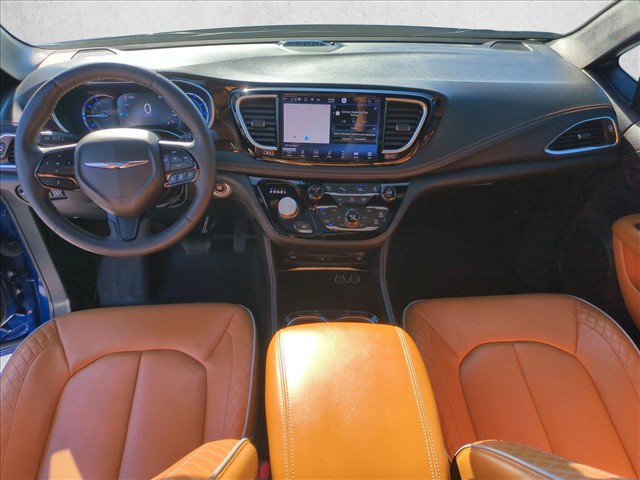 Used 2021 Chrysler Pacifica Pinnacle FWD image 20
