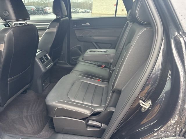 Used 2023 Volkswagen Atlas Cross Sport SEL Premium R-Line image 17