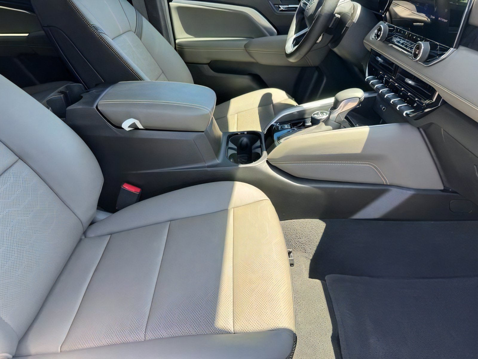 Used 2026 Chevrolet Colorado ZR2 AWD/4WD image 17