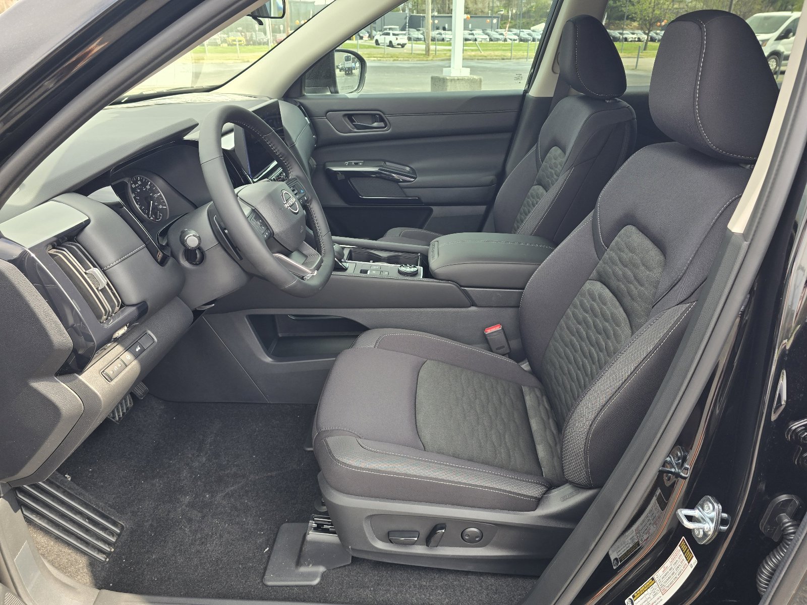 New 2026 Nissan Pathfinder SV image 12