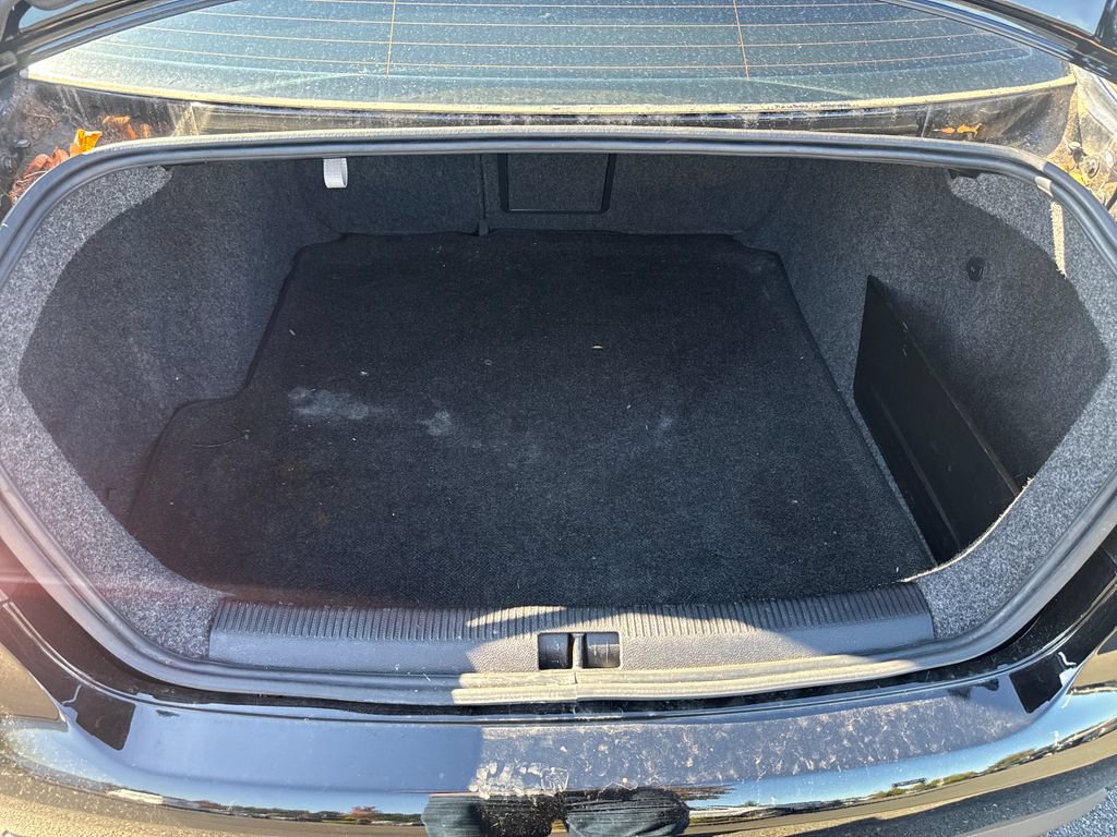Used 2009 Volkswagen Jetta SE FWD image 28